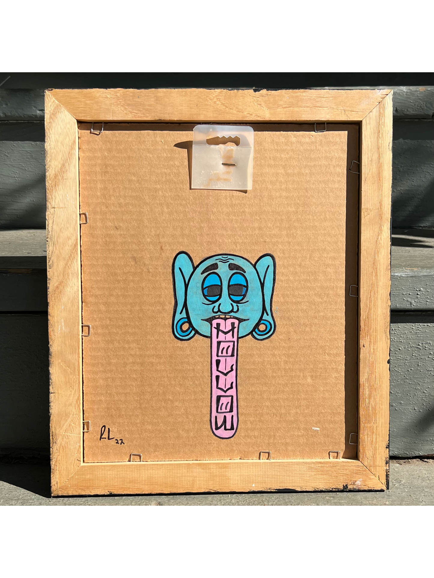 Droopy frame
